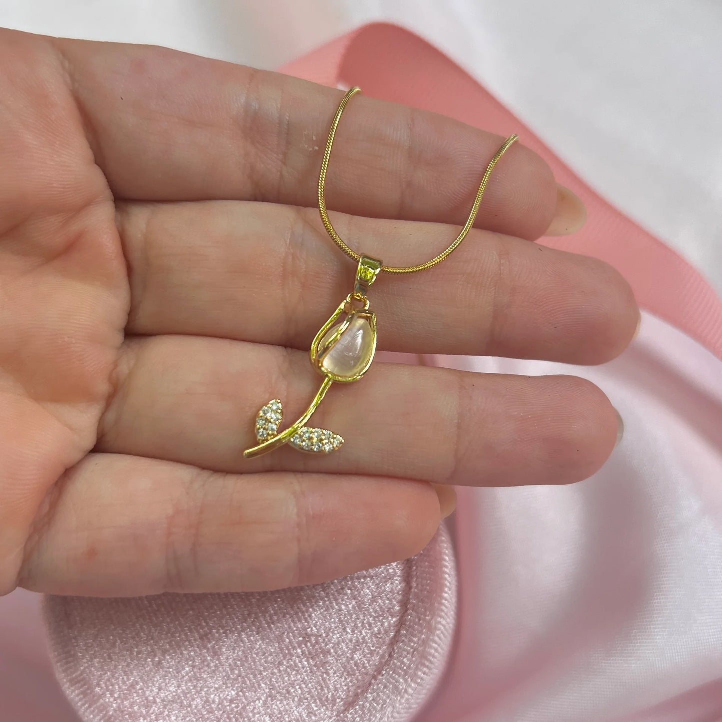 Collar Flor Tulipán